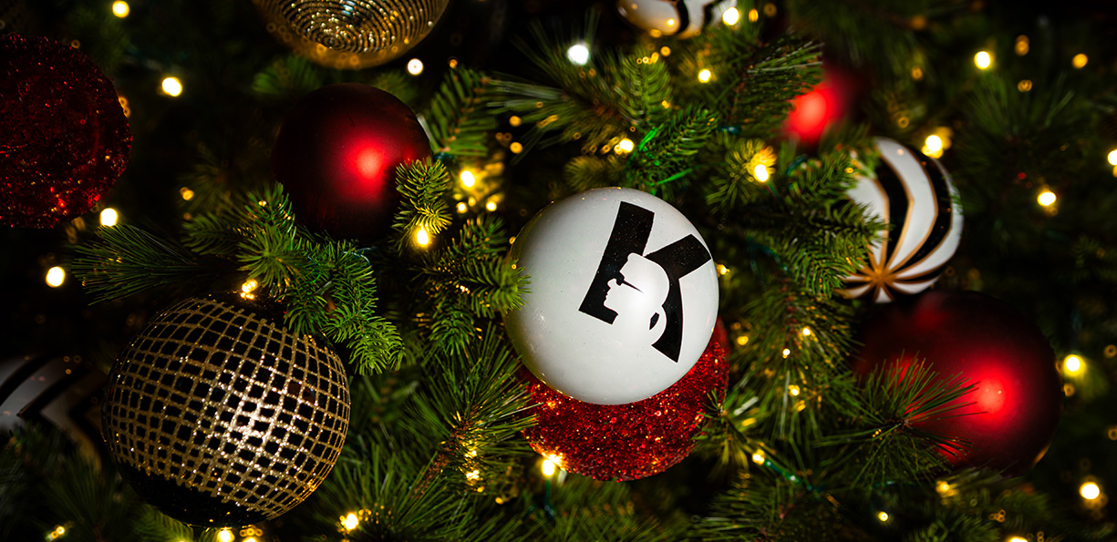 sjm-christmas-sparkling-holiday-illuminations-thmb